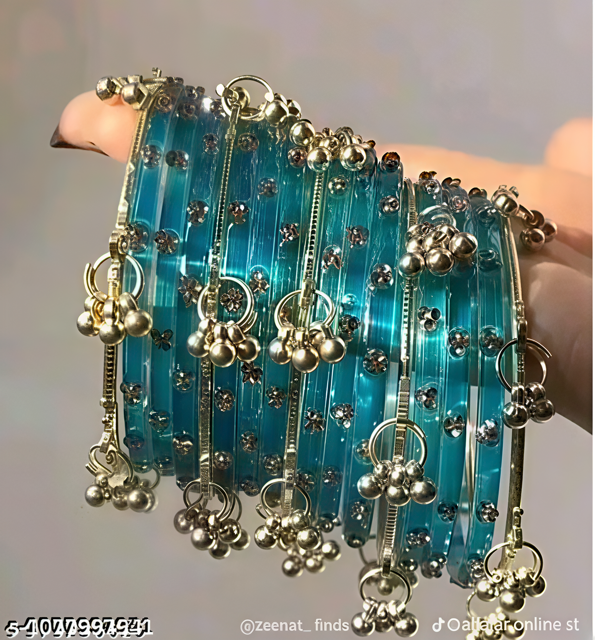TRENDING KASHIMIRI GHUNGROO WITH NAG BANGLES (RADIUM COLOR)