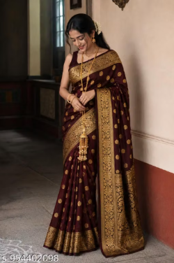 Women's Kanjivaram Soft Maroon Banarasi Silk Saree With Blouse Piece